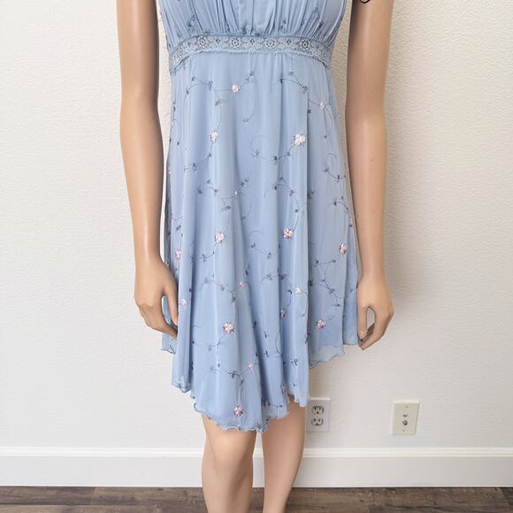 [Urban Outfitters] Blue Floral Embroidered 90s Babydoll Mini Dress Size Large L - Picture 6 of 12
